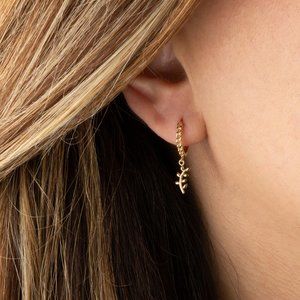 14K Yellow Gold Olive Vine Cuban Link Huggies Earrings